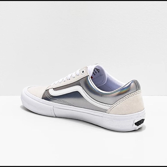 Vans Holographic Iridescent Rainbow Old Skools - Picture 2 of 3